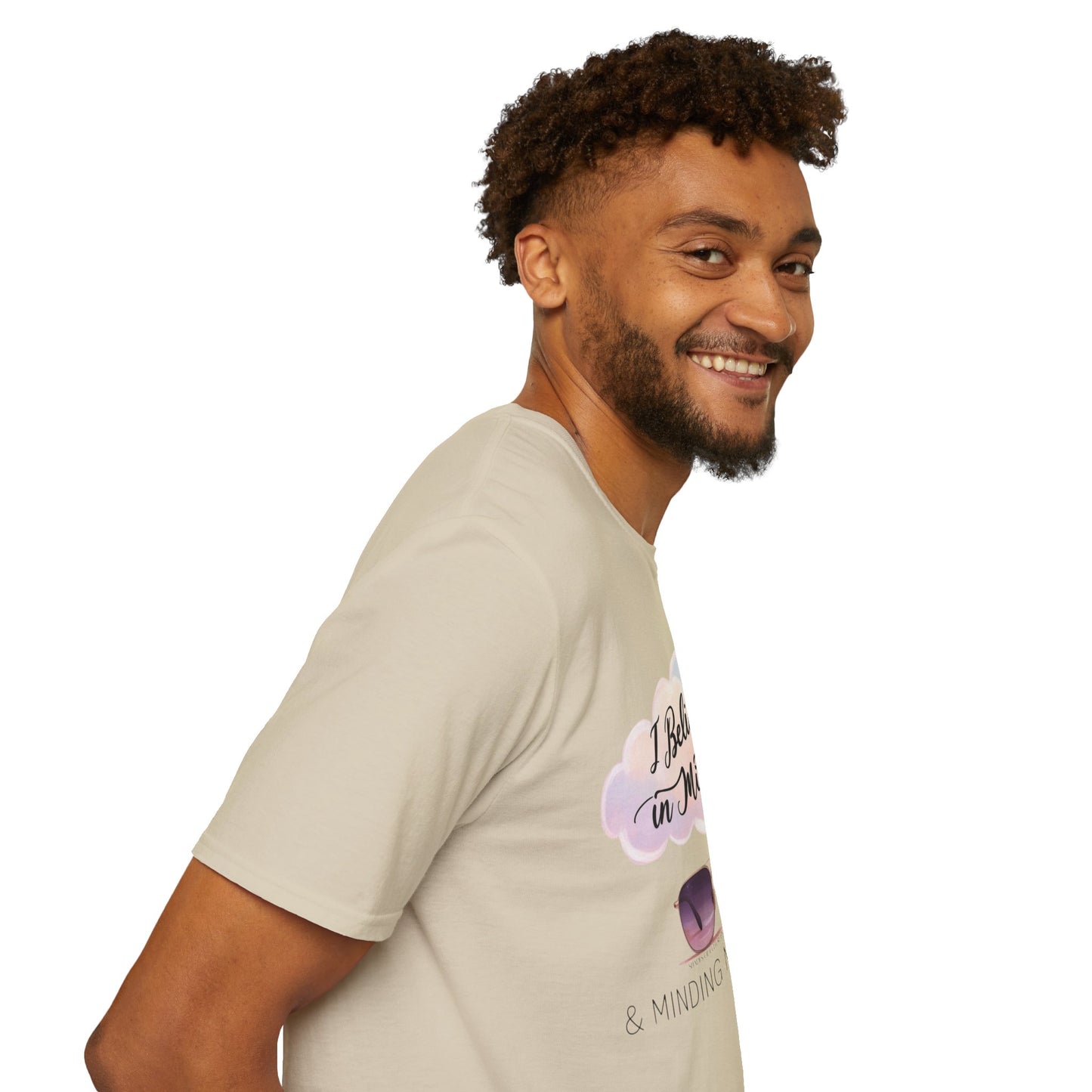 "I Believe in Miracles & Minding My Business" Tee β¨ππΎ T-Shirt